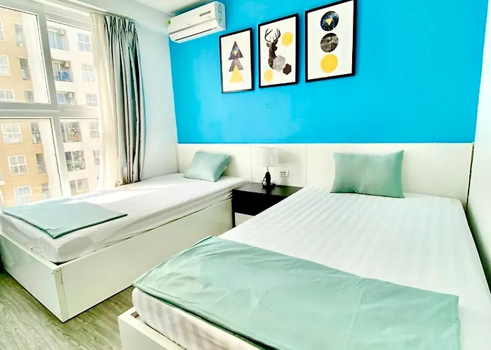 Tommy House Hạ Long